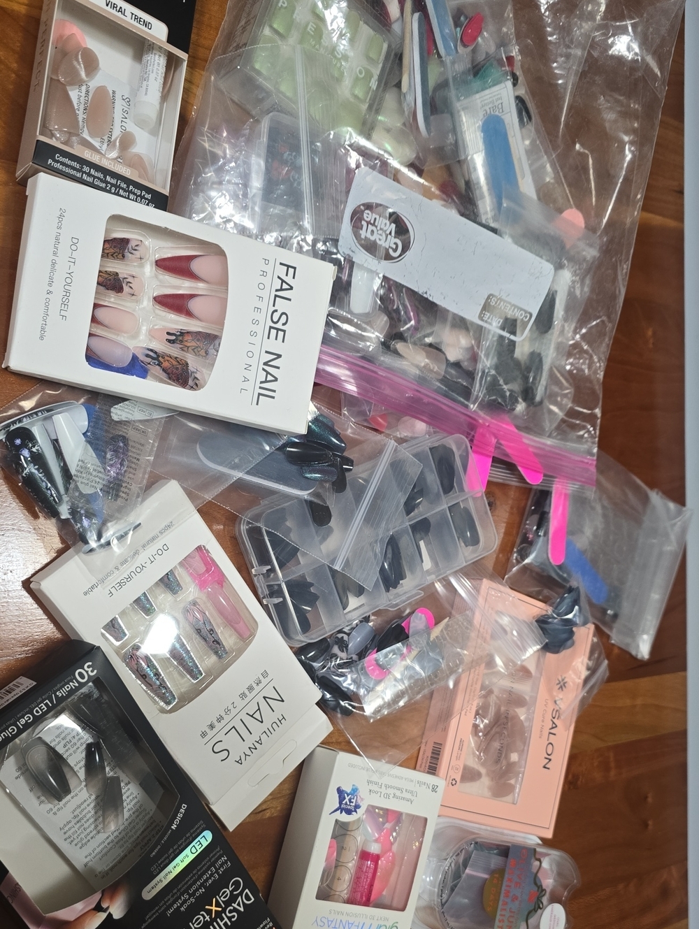 Assorted False Press-On Nails